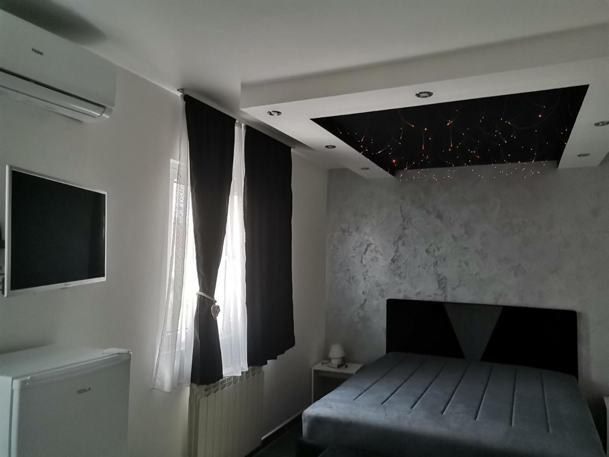 Airport Apartments 베오그라드 외부 사진